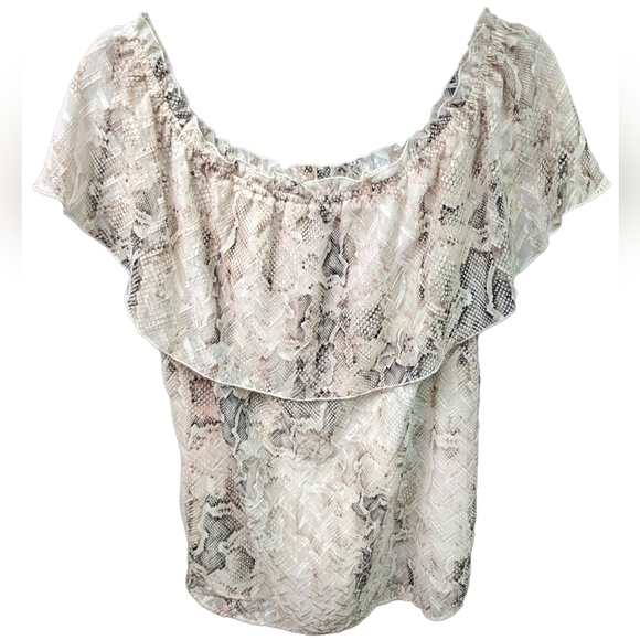 WHBM Snake Print Off the Shoulder Blouse Sz M - Picture 2 of 8